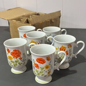 Vintage Vibrant Floral Mug Set - White with Orange handcrafted in Japan